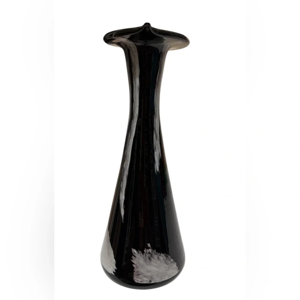 Elegant Black Vase